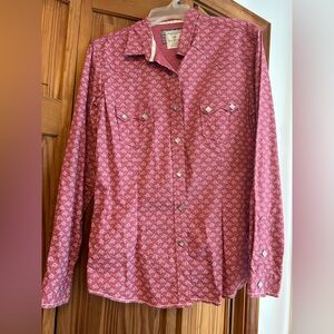 Women’s Panhandle Button Up NWOT